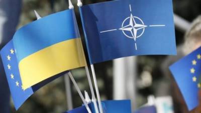 «Победа Украины состоит в сильной украинской армии и не менее сильной дипломатии», — Цымбалюк