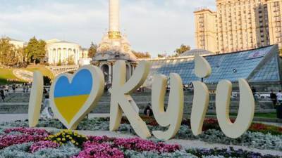 Киевляне оценили жизнь в столице на "3": впрочем, определен лучший район – опрос