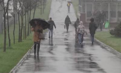 Різке похолодання, сильний вітер і зливи: синоптик Діденко попередила про серйозний циклон 20 квітня