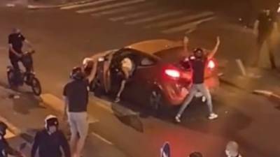 Видео: толпа в Яффо пыталась линчевать еврейского водителя