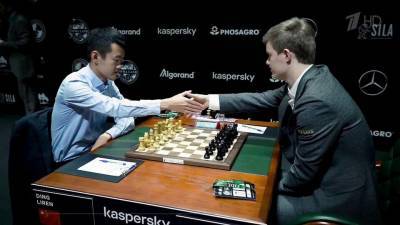 В Екатеринбурге возобновлен шахматный турнир, который был прерван из-за пандемии