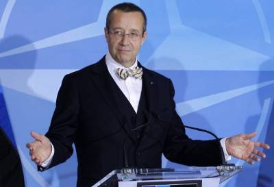 Бывший президент Эстонии призвал запретить россиянам въезд в ЕС