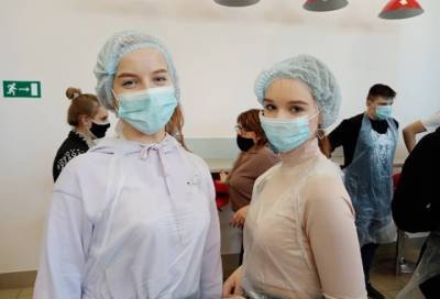 Почти 5 тысяч ленинградских старшеклассников побывали на предприятиях региона