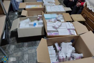 СБУ перехватила контрабандные "лекарства от коронавируса" на шесть с половиной миллионов
