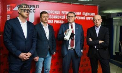 Дальневосточные кандидаты в Госдуму: любитель «фейковых» сообщений и «отец приморского КВН»