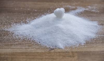 Сахар больше не поставляют в российские магазины