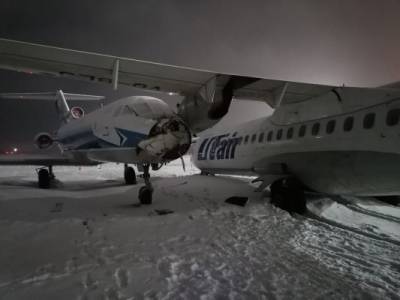 В Сургуте столкнулись два самолета