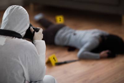 В Карелии мужчина убил 17-летнюю девушку и спрятал ее тело в подвале дома
