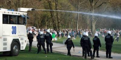 Первоапрельская шутка привела к беспорядкам и столкновениям с полицией в Бельгии