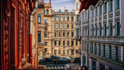 Депутаты предложили способы ремонта домов-памятников в Петербурге