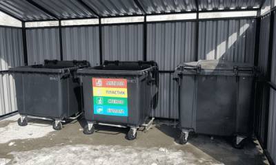 В Челябинске появились новые контейнеры для раздельного сбора мусора