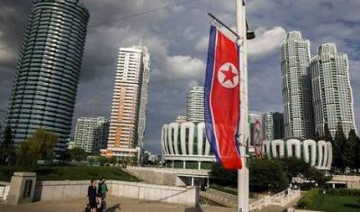 На фоне пандемии и нехватки товаров первой необходимости дипломаты покидают КНДР