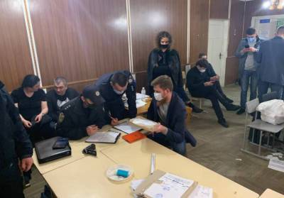 Выборы на Прикарпатье: Отменен результат на двух участках