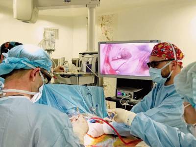 В Виннице впервые провели операцию на сердце по удалению опухоли