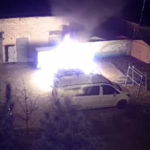По факту поджога авто в Мелитополе открыто уголовное производство