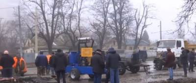 В Киеве десятки домов оставили без воды: адреса