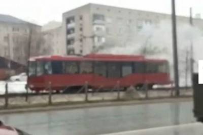 В Казани на ходу задымился очередной трамвай