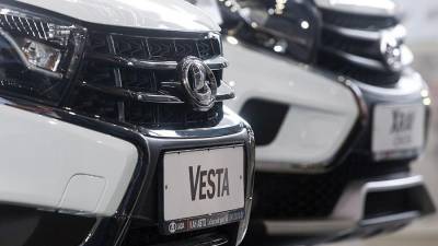 «АвтоВАЗ» снизил стоимость Lada Vesta c «зимним» пакетом опций
