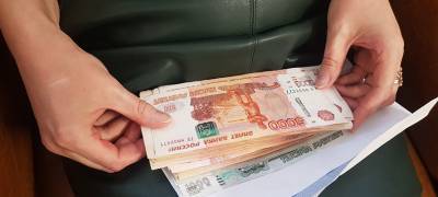 Сотрудница банка за пять лет украла из "кассы" более миллиона рублей