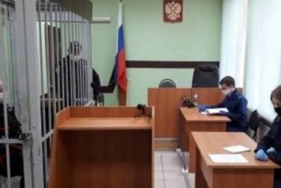В Брянске суд вынес приговор приемной матери из Флотского переулка