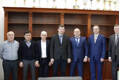 Новый глава Минспорта Дагестана начал с шашек