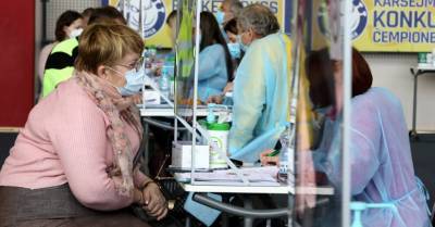 В Пасхальные выходные в центрах массовой вакцинации ждут пенсионеров старше 70 лет
