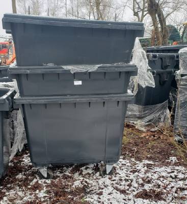 Где в Смоленске появились новые мобильные контейнеры для мусора
