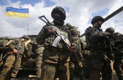ВСУ провели военные маневры у границы с Крымом