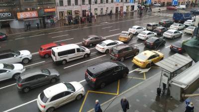 Эксперт объяснил падение спроса в России на подержанные автомобили