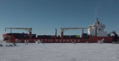 Спецназовцы из Кемерова «штурмовали» судно в Арктике