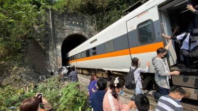 Катастрофа поезда в тоннеле: много погибших