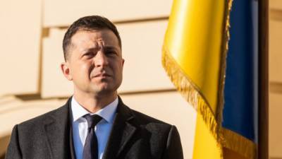 Зеленский заявил Байдену о готовности реформировать Украину