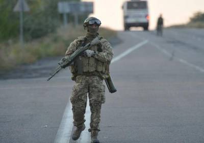 Обострение на Донбассе не прекращается: ранены двое украинских воинов