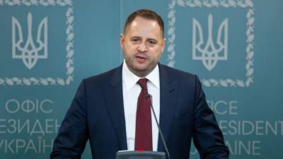 Руководитель Офиса президента Украины раскрыл тему разговора Байдена и Зеленского