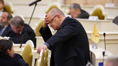 Депутата Резника допросили в СК по делу о наркотиках
