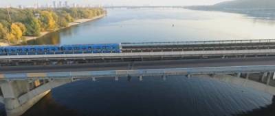Киевавтодор ответил на информацию СМИ об обвале моста Метро