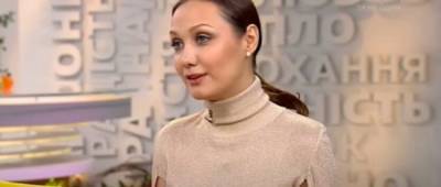 Евгения Власова выступила на сцене «Голоса країни-11»