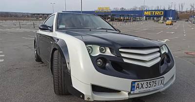 Здравствуй, китч. В Харькове продают купе Mercedes 1994 года со спорным тюнингом
