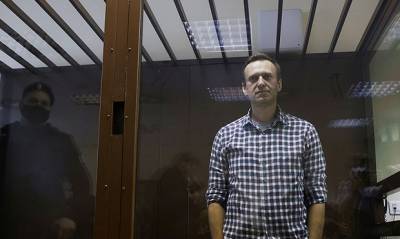 Письмо на имя Путина с требованием допустить врачей к Навальному подписали более 100 видных деятелей культуры