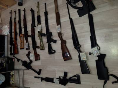 В Челябинской области пресекли канал сбыта оружия