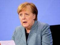 Меркель в пятницу проведет переговоры с Макроном и Зеленским
