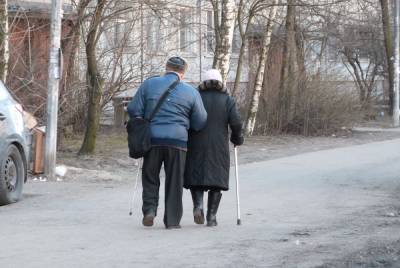Обманщики пенсионеров предстанут перед судом в Петербурге
