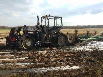Еще один трактор сгорел на агропредприятии