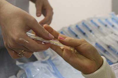 Где в Ростове можно привиться вакциной «ЭпиВакКорона»