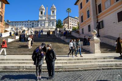 Италия возобновит прием российских туристов летом