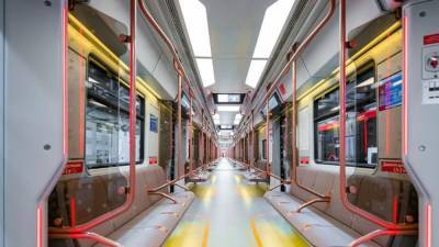 В метрополитене Москвы назвали самые странные вещи, которые оставили пассажиры