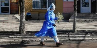 В Киеве за сутки почти 900 инфицированных COVID-19, 36 человек умерли