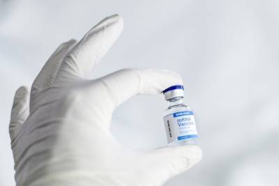 Вакцинацию от коронавируса прошли почти 96 тысяч жителей Брянщины