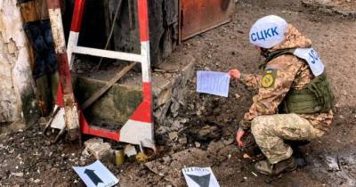 Оккупанты на Донбассе минируют населенные пункты российскими боеприпасами — штаб ООС