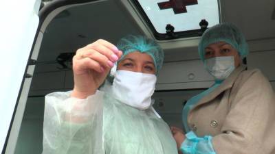 Новости на "России 24". Мобильные пункты вакцинации от коронавируса заработали в Обнинске и Людинове